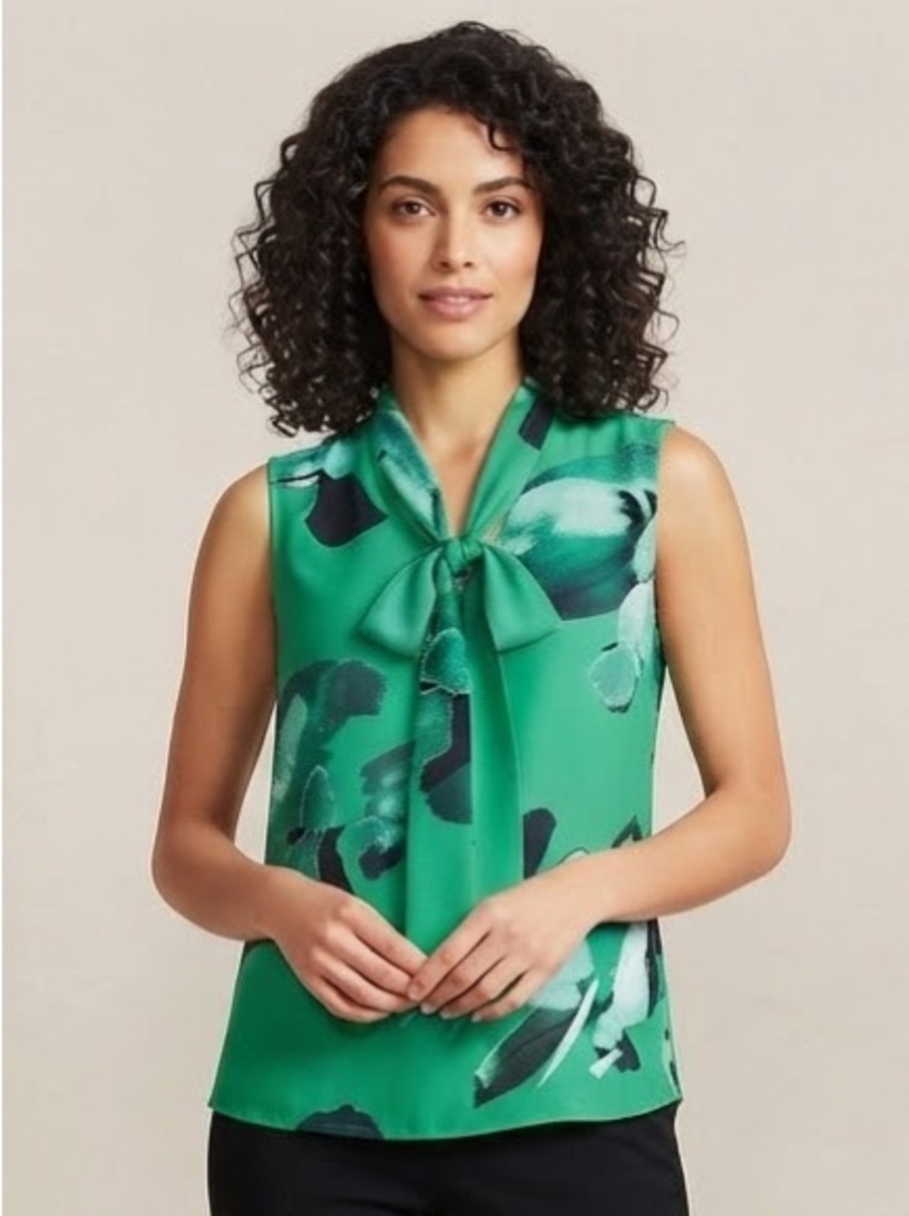 Halston Sleeveless Halter Neck Blouse